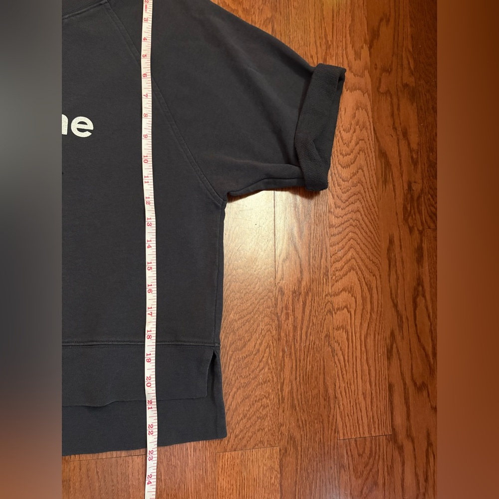 Madewell “Je t’aime” comfy grey sweatshirt with 3/4 length cuffed sleeves. Small - Picture 3 of 5